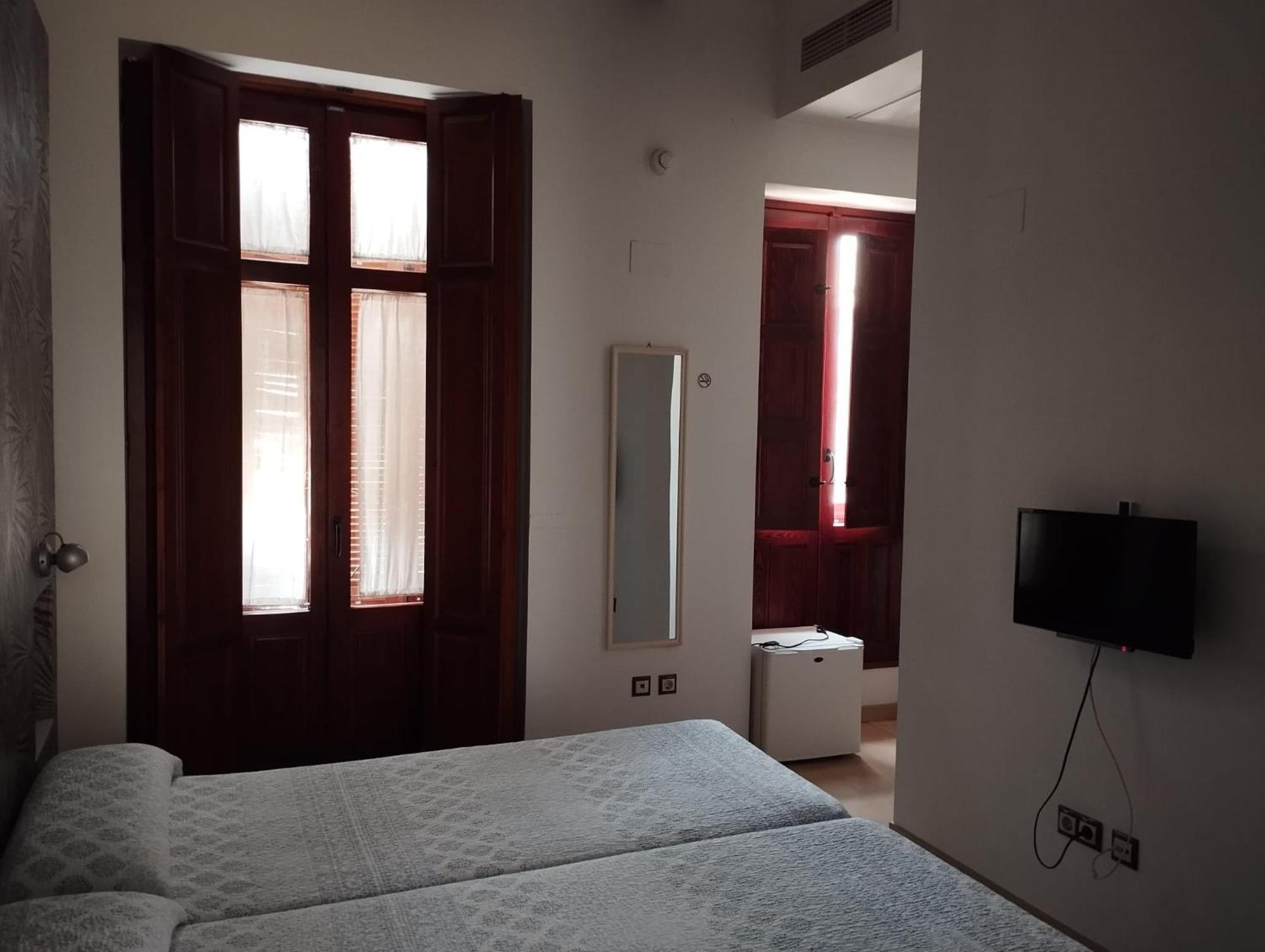 Hotel-Restaurante Casa Blava Альсира Экстерьер фото